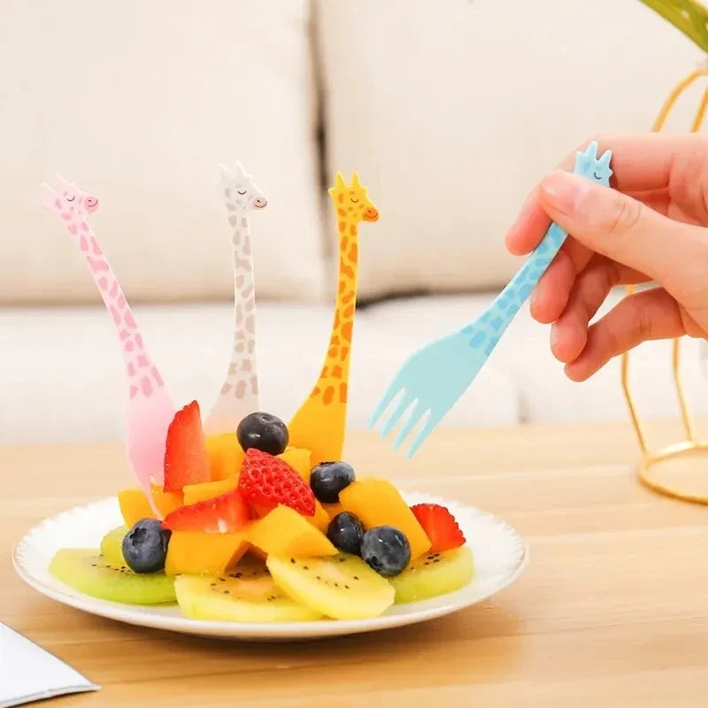 12pcs Kitchen Tools Giraffe Fruit Fork