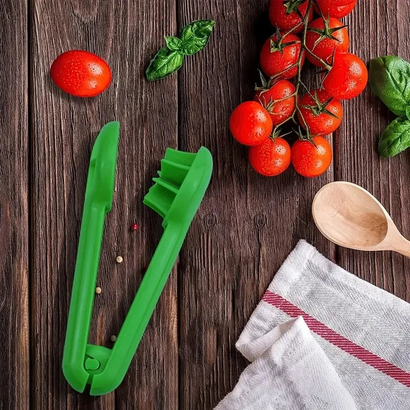 Multifunctional Vegetable and Fruit Cutter