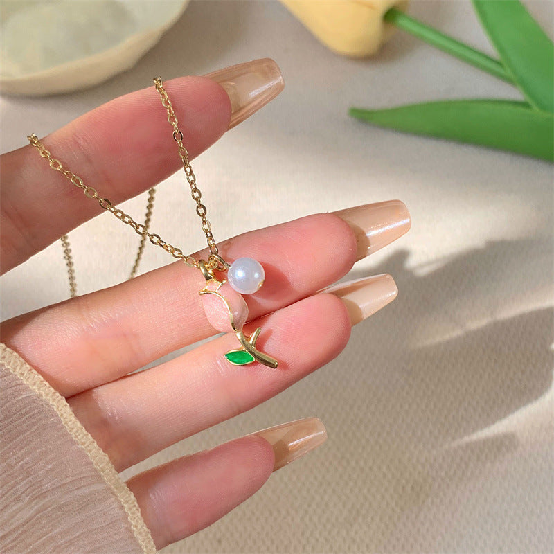 Elegant Delicate Tulip Pearl Necklace Women