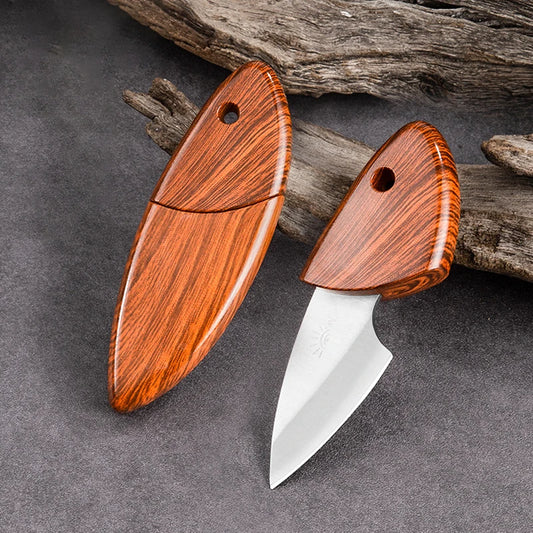 Sharp, multi-purpose, portable and quick-detachable pocket knife