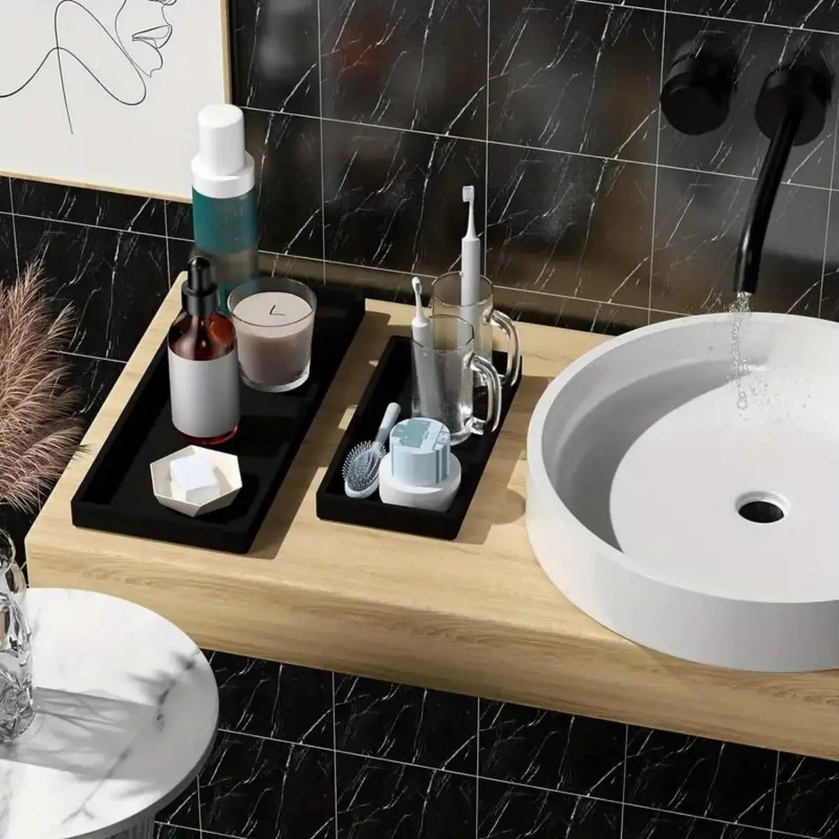 Silicone tray for bathroom tables,