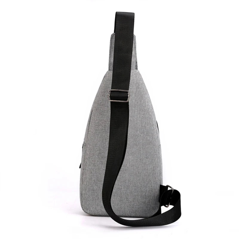 Lightweight shoulder bag with simple design