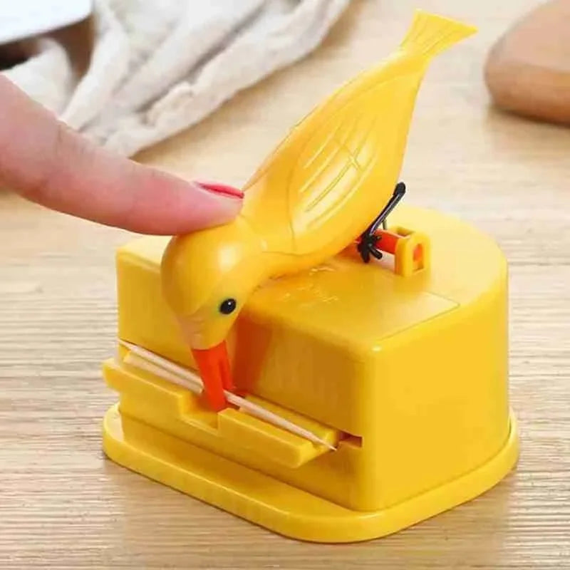 Automatic toothpick dispenser