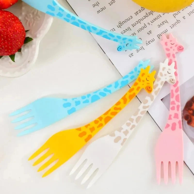 12pcs Kitchen Tools Giraffe Fruit Fork