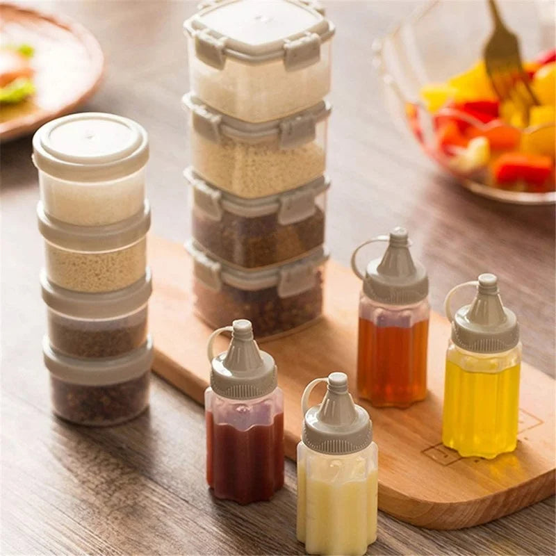 4pcs/set Plastic Mini Sauce Bottles